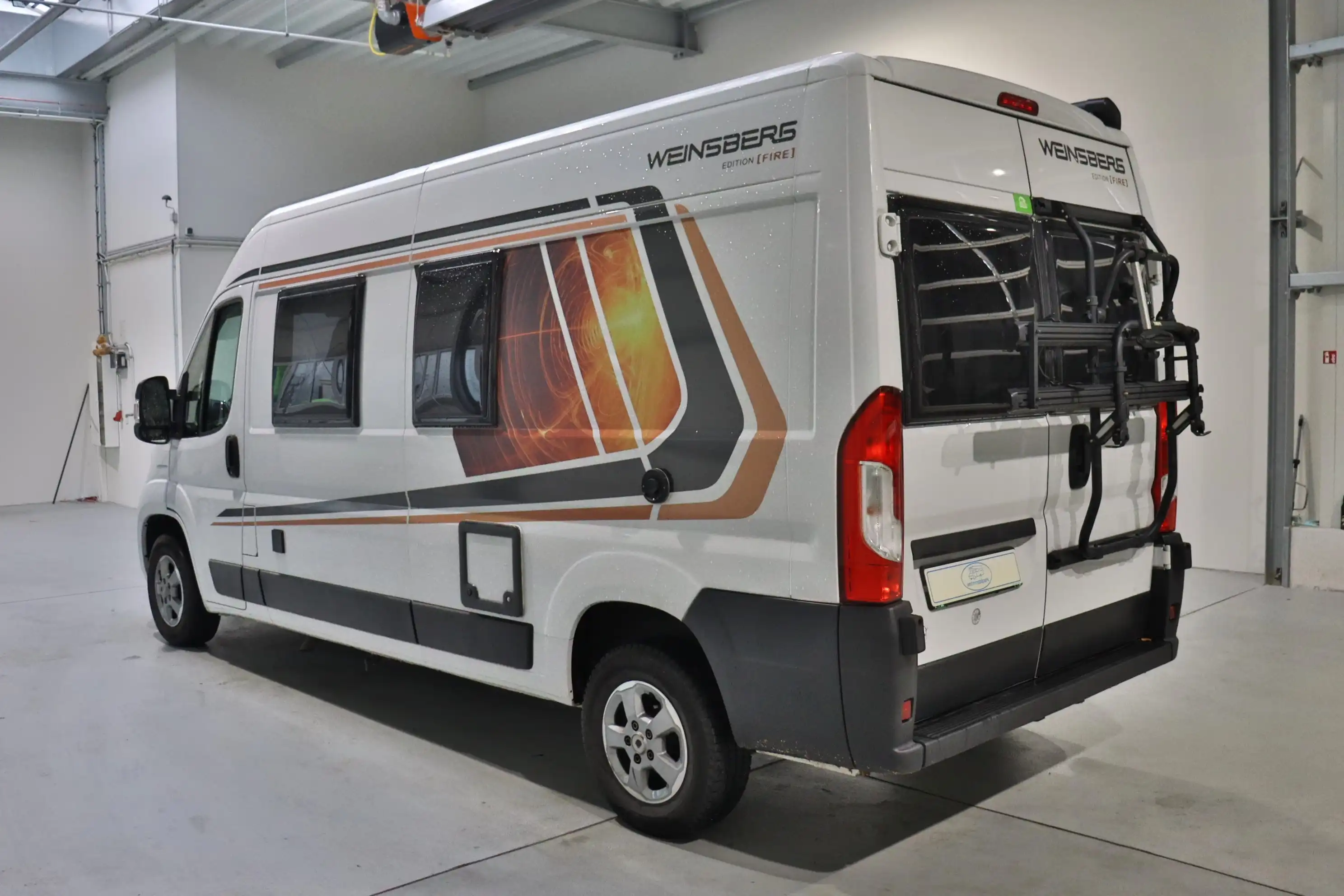 WEINSBERG Cara Bus 600 MQ Edition Fire
